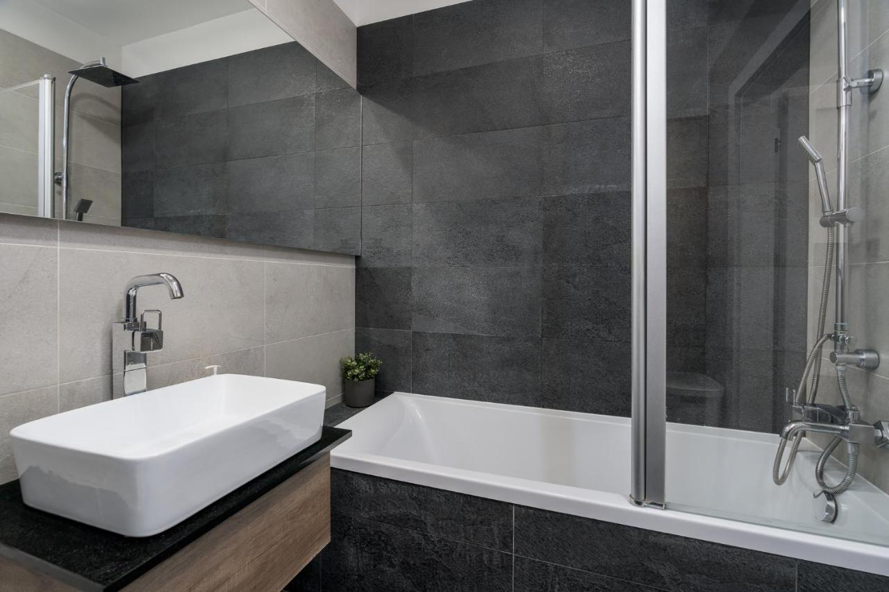 Sleepway Apartments- Garbary 100-46 Poznan Exterior photo