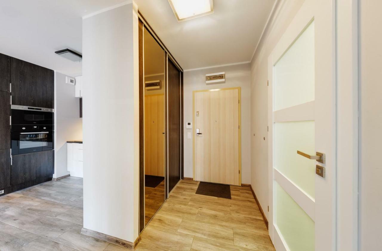 Sleepway Apartments- Garbary 100-46 Poznan Exterior photo